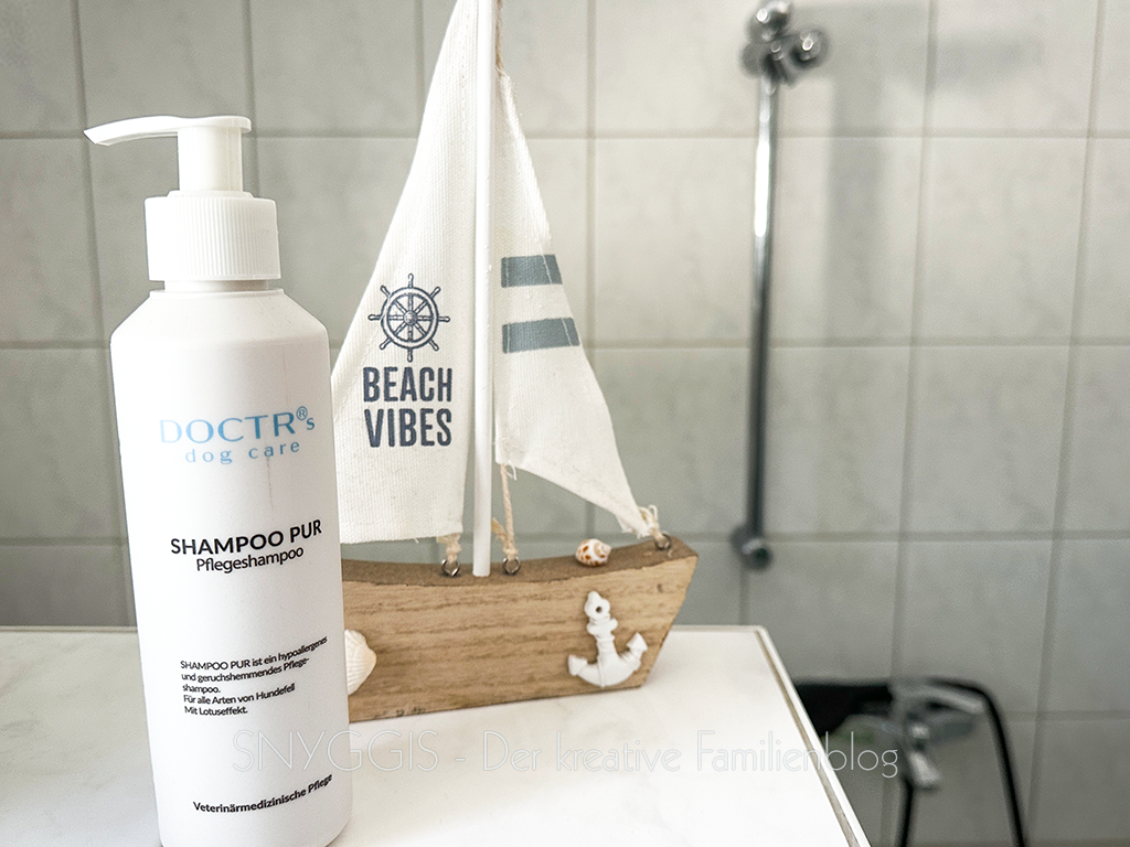 Wilma-geht-sich-waschen-mit-Dog-Care