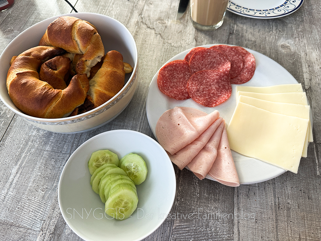 Sonntagsfruehstueck-am-Ende-der-Ferien