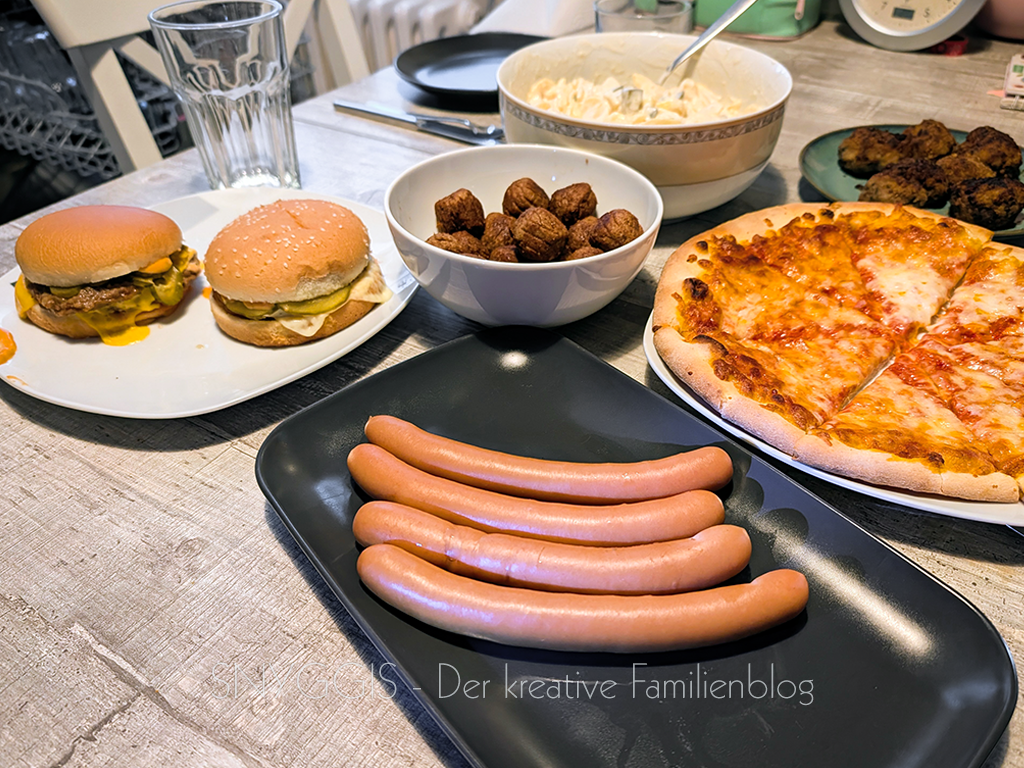 Reste und Pizza und Burger