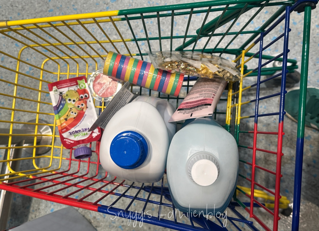 3 von 12 - Einkaufen