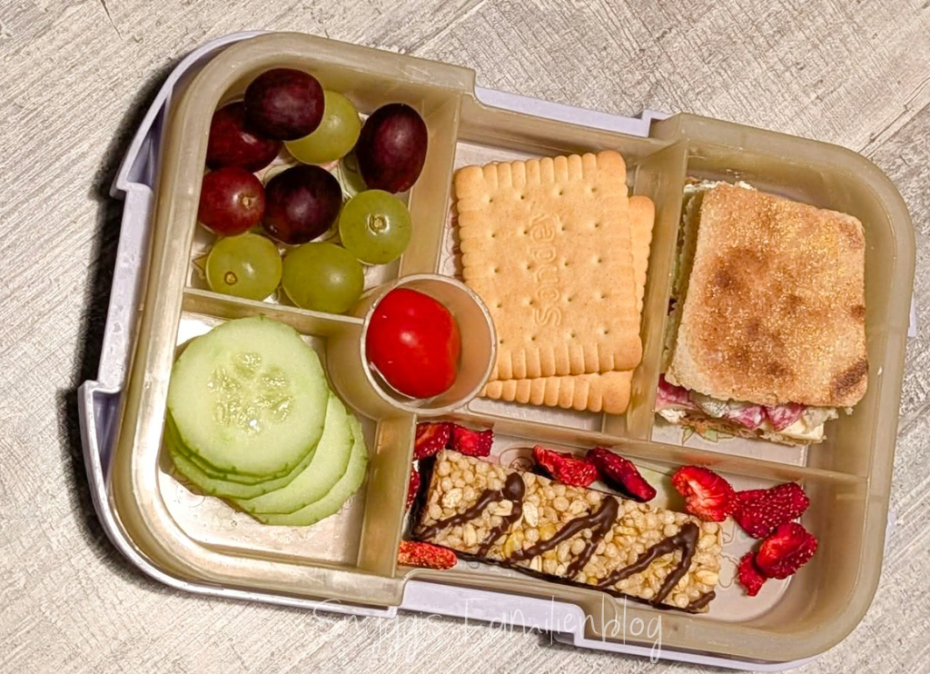 2 von 12 - Brotbox für unser Schulkind