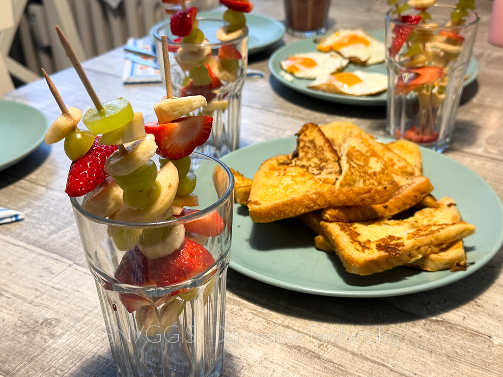 Fruehstueck-von-den-Kindern