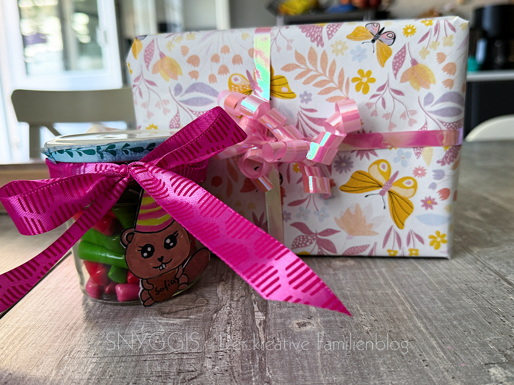 Geschenk einpacken