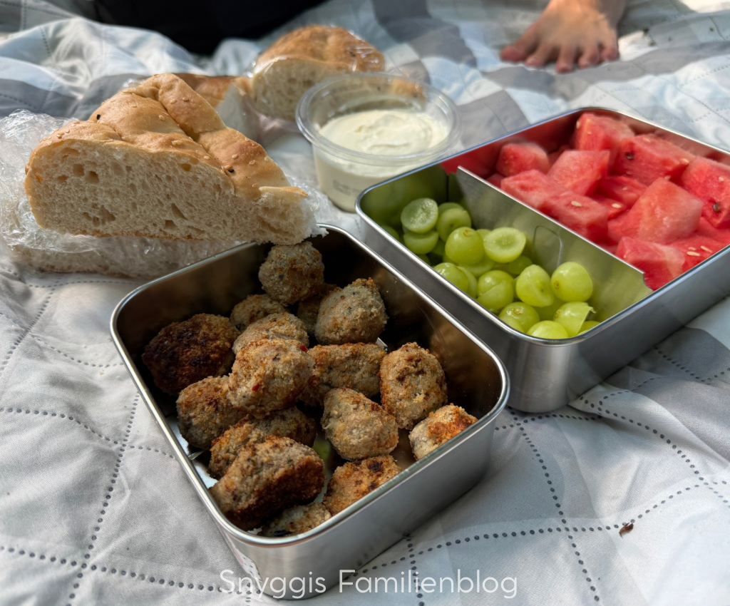 Picknick mit der Familie im Grünen - Snyggis Familienblog